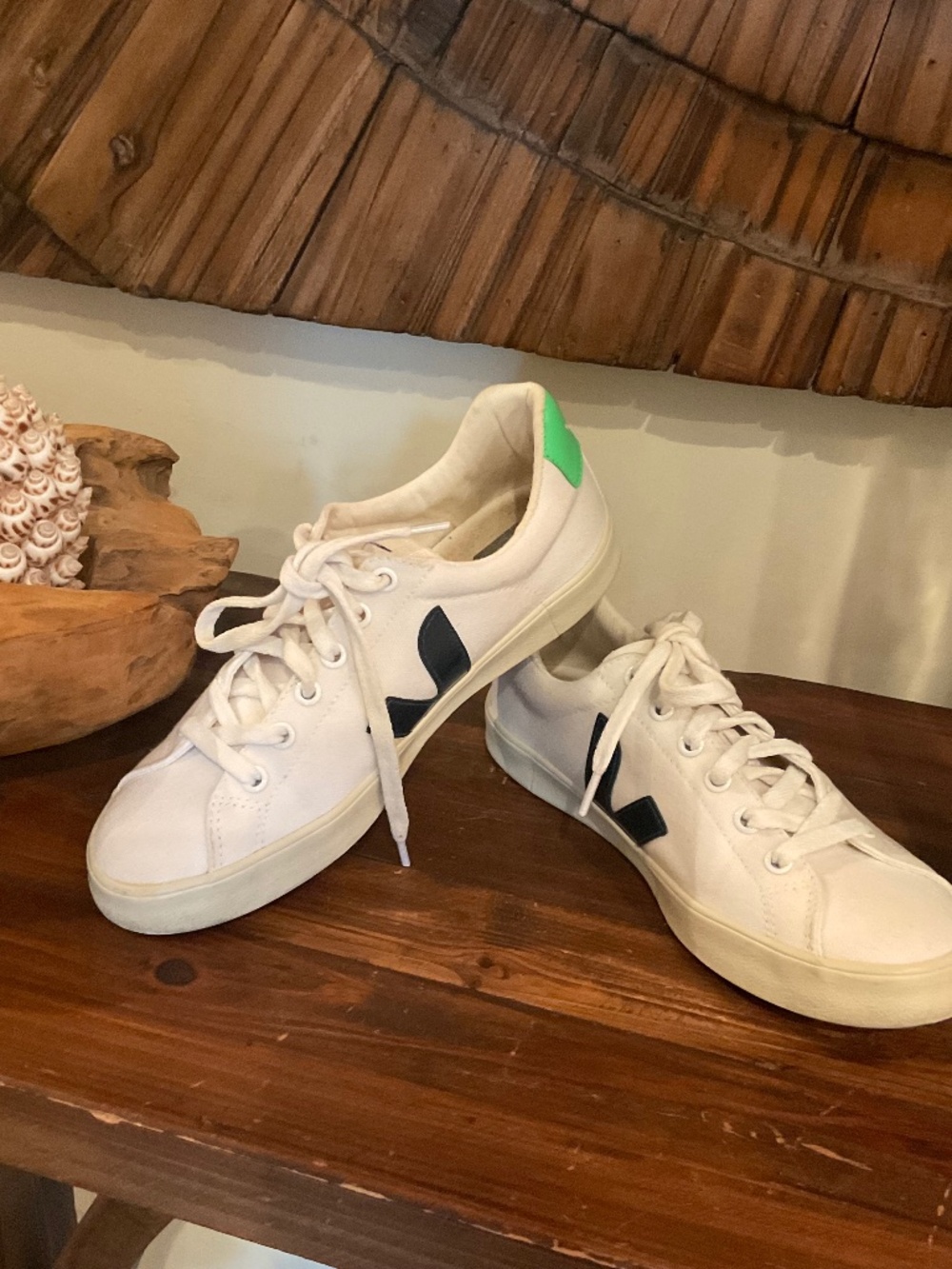 Veja Kids Esplar White Canvas Snickers , Size 6